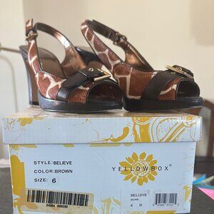Yellow Box Women’s Slingback Pumps – Size 6